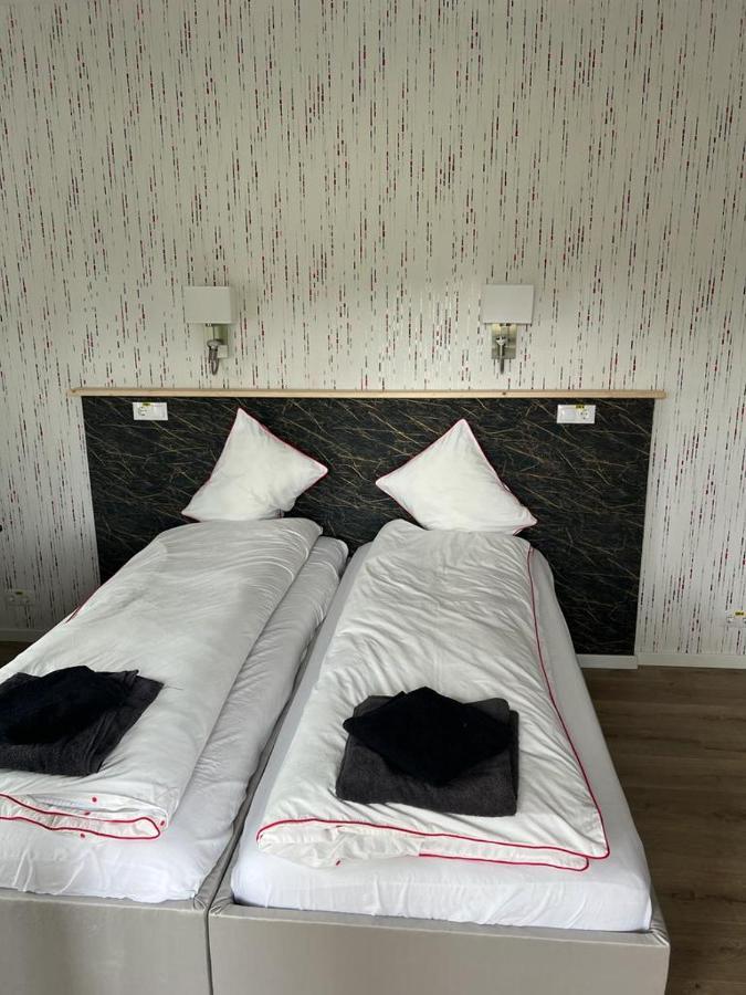 Vila Phoenix Călimăneşti Buitenkant foto