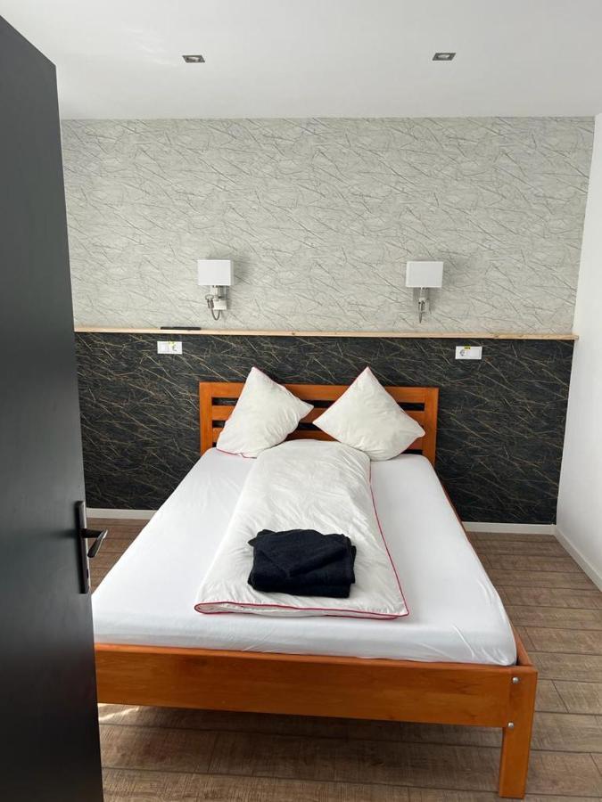 Vila Phoenix Călimăneşti Buitenkant foto